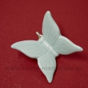 Motýľ na štipci porcelánový 5cm svetlo-zelený