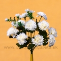 Chryzantémová kytica 10 kvetov s trávou maslovo biela