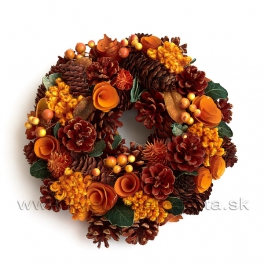 Jesenný veniec oranžové šišky 25cm Jesenný veniec oranžové šišky 25cm